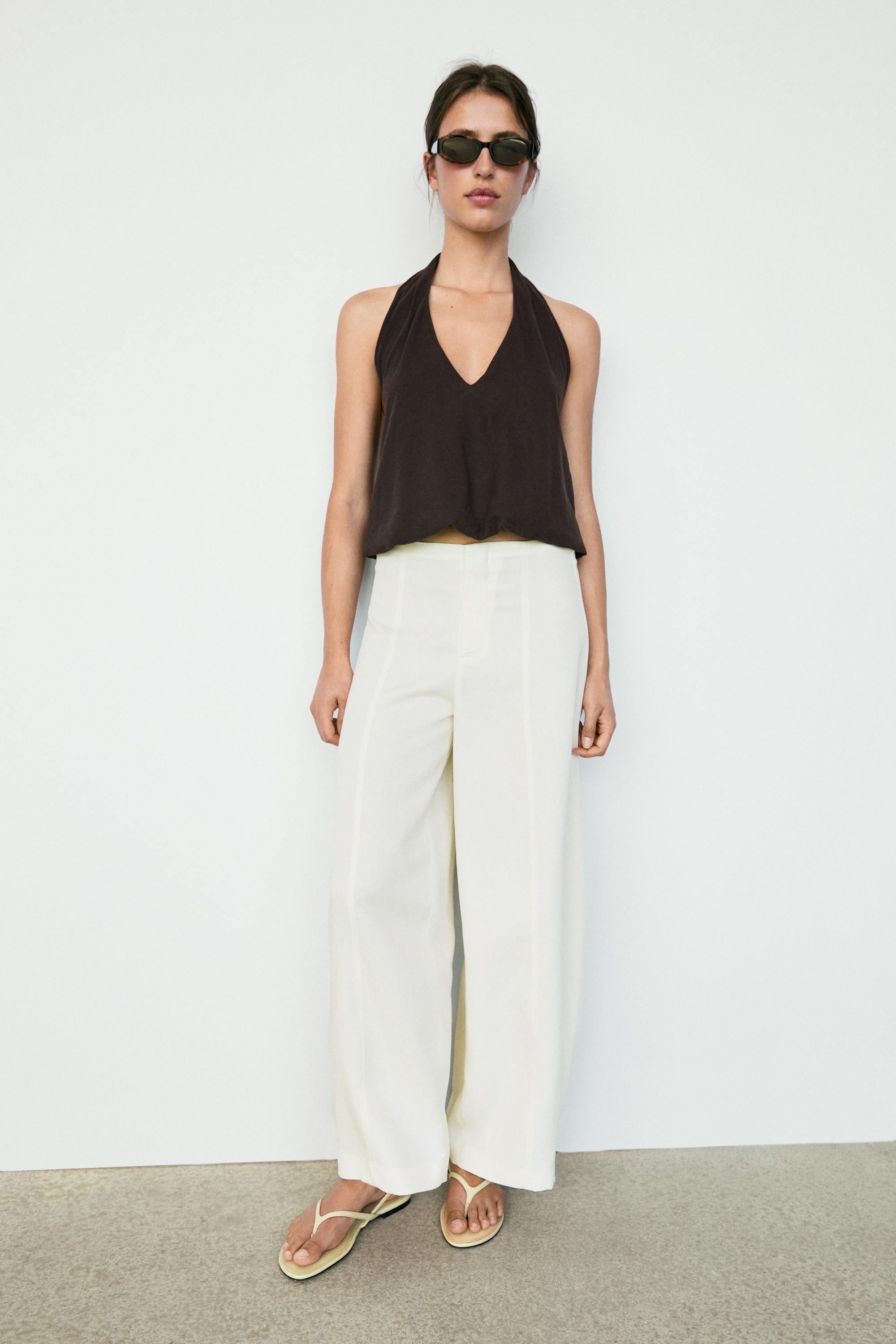 Flowing barrel fit trousers